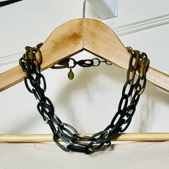 We Dream in Colour Ombre Chain Necklace – new - Picture 2 of 3